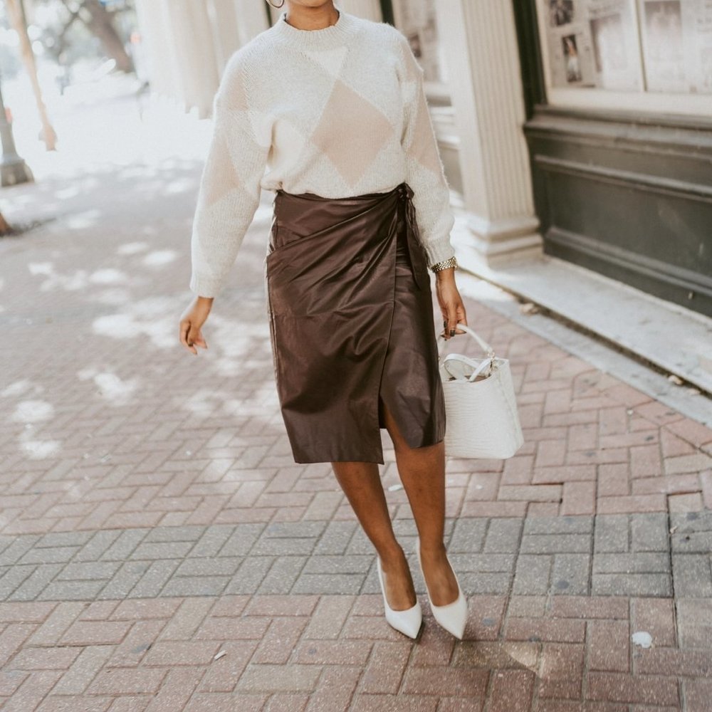 Ann Taylor Faux Leather Midi Wrap Skirt Chocolate Size 4